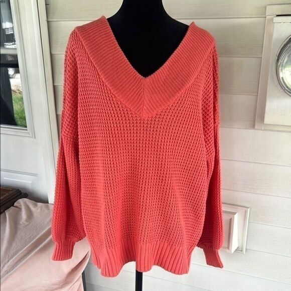Zenana Outfitters Sweaters - Zenana Pink V-Neck Sweater with Waffle Knit